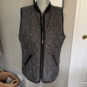 Old Navy Gray Quilted Vest with Black Accents